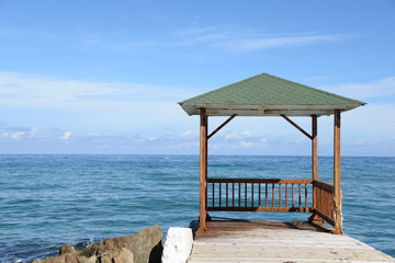 Pavillon am Strand von Malia. Kreta