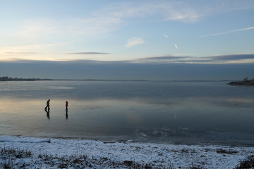 Fototapeta na wymiar Lake ice