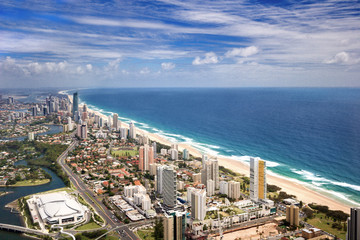 Fototapeta na wymiar Ocean as seen from the Gold Coast city