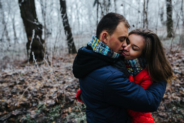 Fototapeta premium couple walking on a winter park