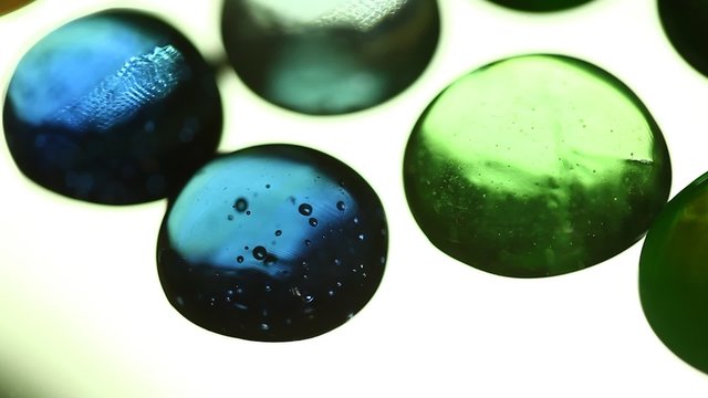 Color stones