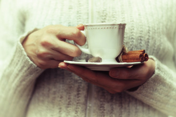 winter time coffe cup in hand