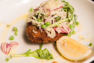 Chicken Cordon bleu with lemon and vegetable