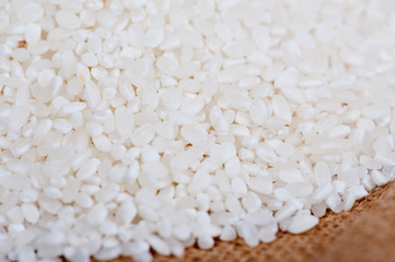 Raw rice 