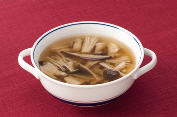 キノコのスープ