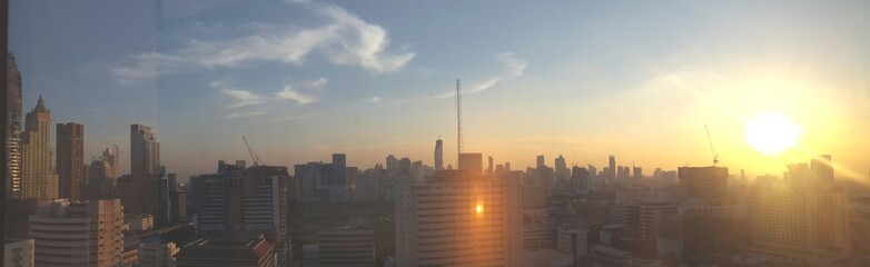 Fototapeta na wymiar Sunset @ Bangkok metropolitan. Bangkok, Thailand.