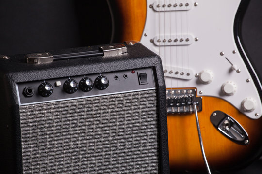 amplifier and electric guitar