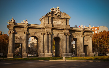 Fototapeta na wymiar Alcala Gate in Madrid, Spain