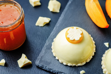 persimmon white chocolate cream cheese mousse cake