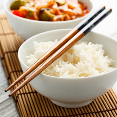 Reis in Schale - Rice in a bowl