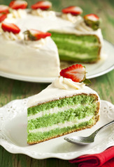 Cake with Matcha and strawberry