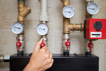 pipes with heat and pressure sensors, repair of water supply sys