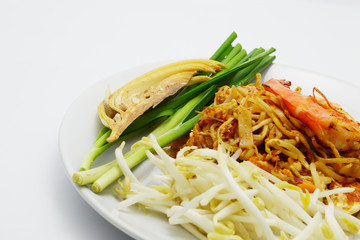 Thai style fried rice noodle with shrimp