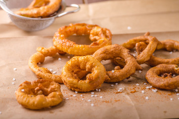 Onion rings with chili on top