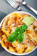 Parpadele with zucchini