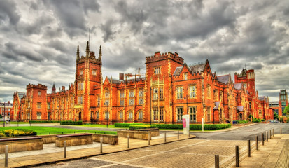 View of Queen's University in Belfast - Northern Ireland - obrazy, fototapety, plakaty
