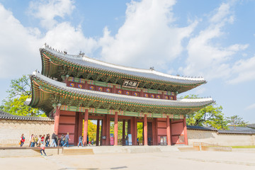 Beautiful and Old Architecture in Changdeokgung Palace in Seoul