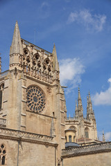 Fototapeta na wymiar catedral gótica en la catedral de Burgos