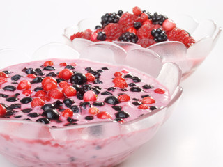 Berry yogurt