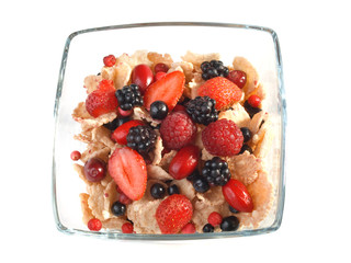 Cereal breakfast with berries