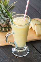 pineapple smoothie