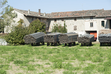 Tubes of metal for agricultural irrigation. © Franco Nadalin