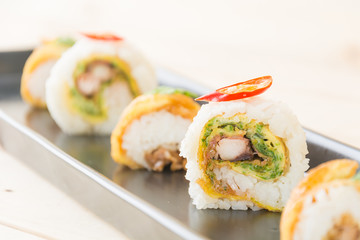 sushi roll