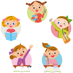 勉強をする女子