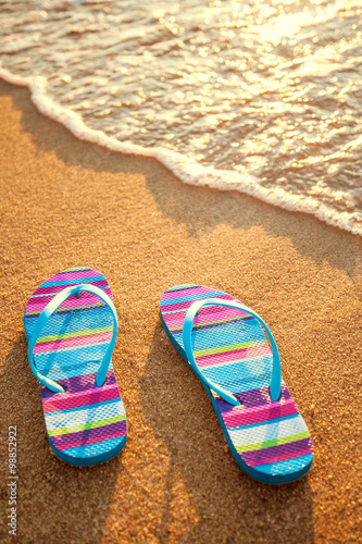 slippers to wear on beach