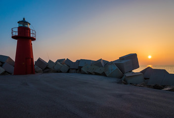 Alba a Ortona (Abruzzo, Italia)