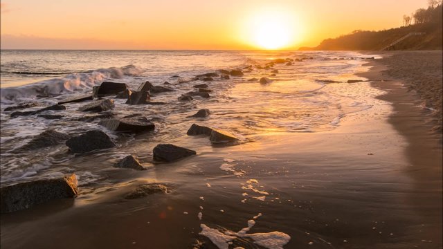 Sonnenaufgang an der Steilküste auf Insel Usedom, Stubbenfelde