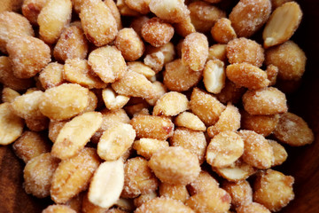 Homemade Honey Roasted Peanuts