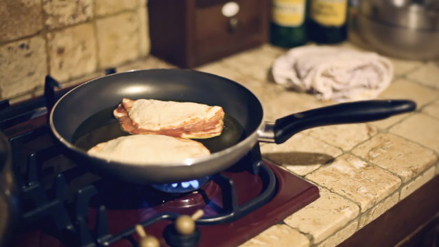 Cooking panzerotti frying