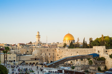 Fototapeta premium Skyline of the Old City at Temple Mount in Jerusalem, Israel.