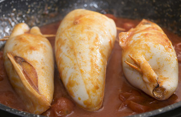 stuffed squids with tomato sauce