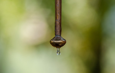 Hanging iron washstand
