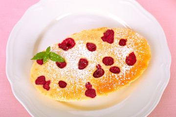 Clafoutis mit Himbeeren