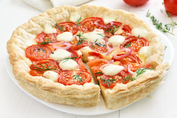 Tomato pie, close up view