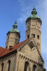 Fototapeta na wymiar Blick zu den Osttürmen am Naumburger Dom