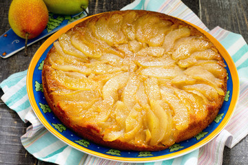 Changeling pie with fresh pears with caramel