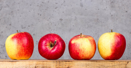 apple