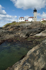 Fototapeta na wymiar Unique Rock Formations Near Beavertail Lighthouse Park in Rhode Island