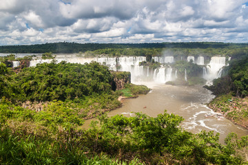 Fototapeta na wymiar Iguacu (Iguazu) falls on a border of Brazil and Argentina