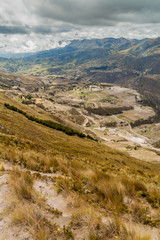 Fototapeta na wymiar Valley of Toachi river, Ecuador