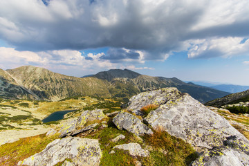 Fototapeta na wymiar Summer scenery in the Transylvanian Alps