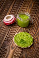 Diy homemade baby spinach pesto