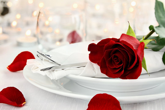 Romantic Candlelite Table Setting