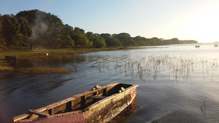 Paisaje de lago, isla de Ometepe, Nicaragua