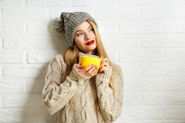 Romantic Dreaming Winter Hipster Girl with a Mug - 98963501