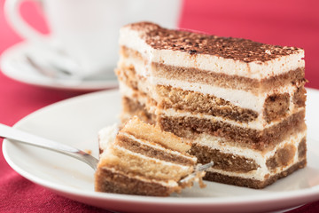 Tiramisu cake